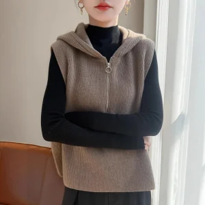 Women's Sweater Vest Zipper Hooded Warm Autumn Winter Knitted Vest Fashion Loose Korean Thick Sweater Vests Casual Outerwears